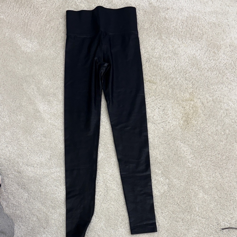 Carbon38 Navy Leggings. Wide, High waisted, glossy finish Size xs
